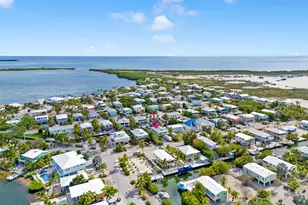 27416 Cayman Ln, Ramrod Key, FL 33042 - Photo 39