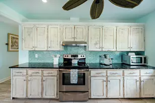27416 Cayman Ln, Ramrod Key, FL 33042 - Photo 11
