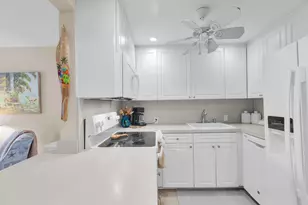 1101 W Ocean Dr, Key Colony, FL 33051 - Photo 11
