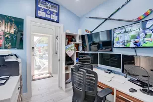 3034 Riviera Dr, Key West, FL 33040 - Photo 31