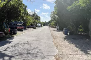 639 Cabrera St, Key Largo, FL 33037 - Photo 9