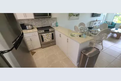 605 Sombrero Beach Road #203, Marathon, FL 33050 - Photo 7