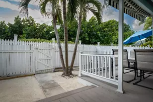 620 Thomas St, Key West, FL 33040 - Photo 15