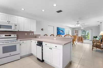 249 W Seaview Drive, Duck Key, FL 33050 - Photo 5