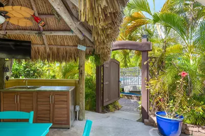 2950 Overseas Highway # 33, Lower Sugarloaf Key, FL 33040 - Photo 13