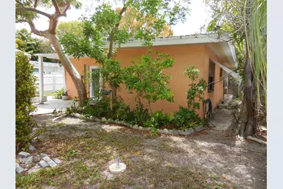 1618 Flagler Avenue, Key West, FL 33040 - Photo 3