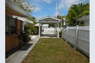 1618 Flagler Avenue, Key West, FL 33040 - Photo 17