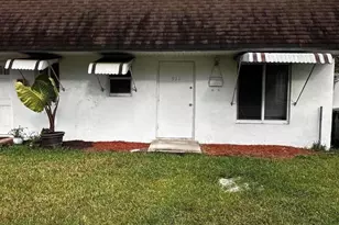 911 NE 5th Ave, Homestead, FL 33030 - Photo 1