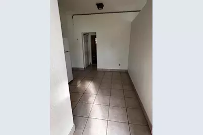 911 NE 5th Avenue #1, Homestead, FL 33030 - Photo 3