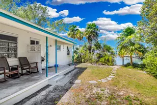 230 Apache St, Plantation Key, FL 33070 - Photo 33