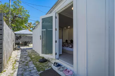 2805 Flagler Avenue, Key West, FL 33040 - Photo 23