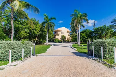 75710 Overseas Highway #1, Upper Sugarloaf Key, FL 33036 - Photo 5