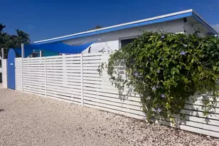2515 Staples Ave, Key West, FL 33040 - Photo 17