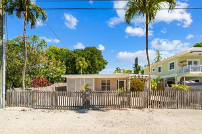 56 SE Marlin Avenue, Key Largo, FL 33037 - Photo 5