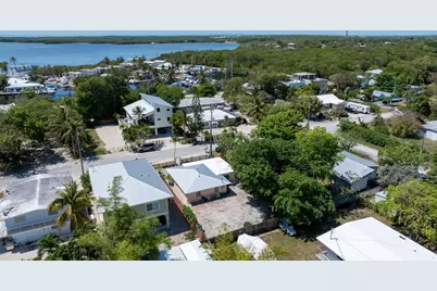 56 SE Marlin Avenue, Key Largo, FL 33037 - Photo 7