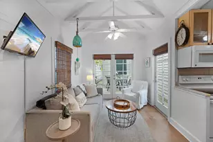 1025 Elgin Ln, Key West, FL 33040 - Photo 11