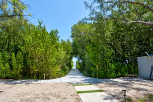 34 Atlantic Dr, Key Largo, FL 33037 - Photo 81