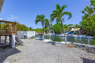 29123 Rose Dr, Big Pine Key, FL 33043 - Photo 21