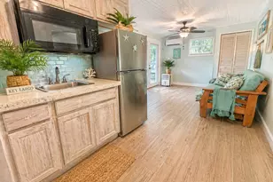 1033 Valencia Rd, Key Largo, FL 33037 - Photo 41