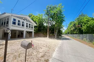 1033 Valencia Rd, Key Largo, FL 33037 - Photo 67
