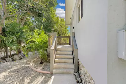 516 Plante Street, Key Largo, FL 33037 - Photo 3