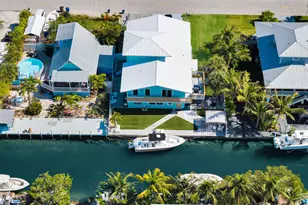 27395 St Lucie Ln, Ramrod Key, FL 33042 - Photo 21