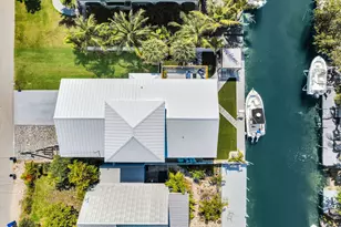 27395 St Lucie Ln, Ramrod Key, FL 33042 - Photo 41