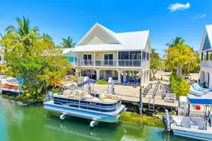 612 Blackbeard Rd, Little Torch Key, FL 33042 - Photo 3