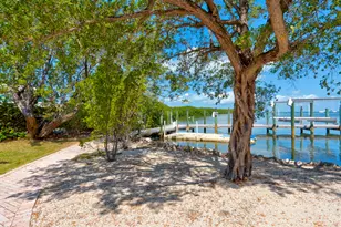 1101 Mastic St, Upper Matecumbe Key Islamorada, FL 33036 - Photo 37