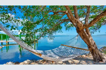 1101 Mastic Street, Upper Matecumbe Key Islamorada, FL 33036 - Photo 3