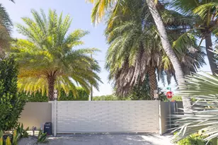 74049 Overseas Hwy, Lower Matecumbe, FL 33036 - Photo 3