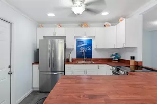 4 Tina Pl, Key Largo, FL 33037 - Photo 9