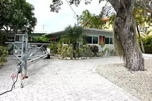 1136 W Shore Dr, Big Pine Key, FL 33043 - Photo 65