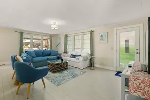 205 Humpty Dumpty Dr, Key Largo, FL 33037 - Photo 9