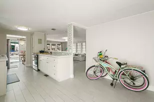 205 Humpty Dumpty Dr, Key Largo, FL 33037 - Photo 13