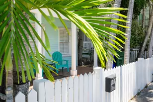 1215 Margaret St, Key West, FL 33040 - Photo 3