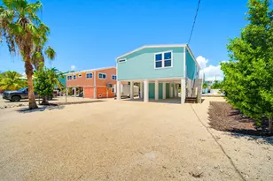 27345 Barbuda Ln, Ramrod Key, FL 33042 - Photo 5