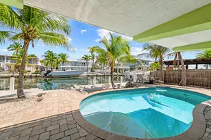 189 Ocean Dr, Plantation Key, FL 33070 - Photo 13