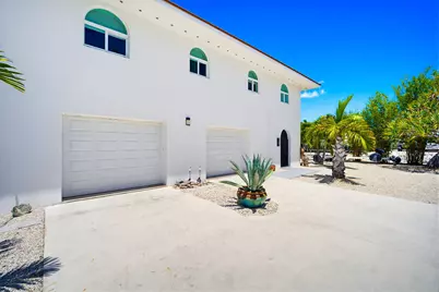 30363 Flamingo Lane, Big Pine Key, FL 33043 - Photo 9