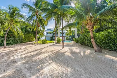 60 Ocean Front Drive, Key Largo, FL 33037 - Photo 71