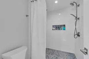 190 10th St, Key Colony, FL 33051 - Photo 25