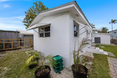 28E 12th Avenue, Stock Island, FL 33040 - Photo 31