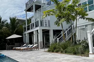 29 Key Haven Rd, Key Haven, FL 33040 - Photo 17