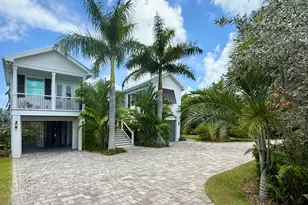 29 Key Haven Rd, Key Haven, FL 33040 - Photo 3