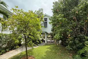 29 Key Haven Rd, Key Haven, FL 33040 - Photo 17