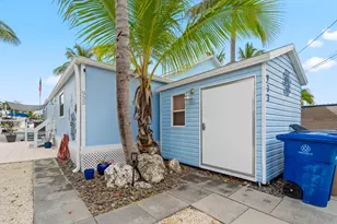 933 Tropical Ln, Key Largo, FL 33037 - Photo 3