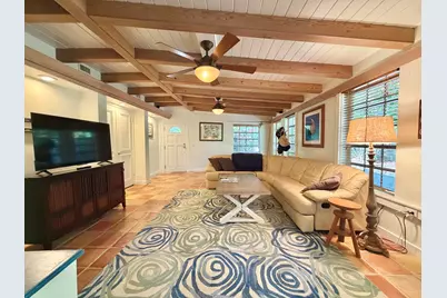 111 N Bay Harbor Drive, Key Largo, FL 33037 - Photo 15