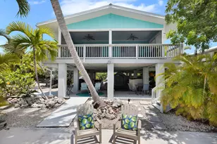 29114 Cedar Dr, Big Pine Key, FL 33043 - Photo 1