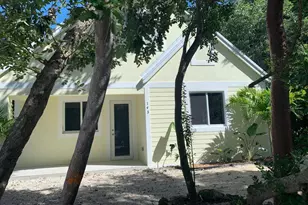 143 N Hammock Rd, Islamorada, FL 33036 - Photo 1