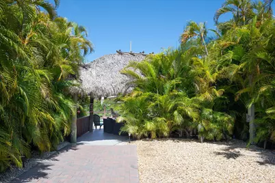 2950 Overseas Highway # 2, Lower Sugarloaf Key, FL 33040 - Photo 3